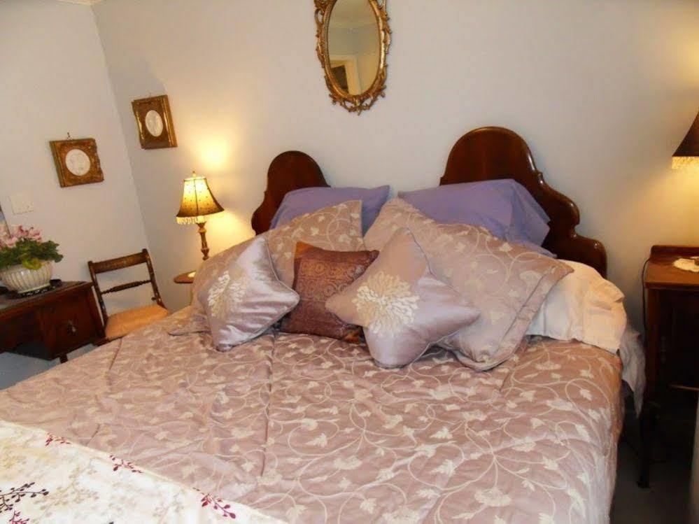 Bed and Breakfast Dorchester House à Niagara Falls Extérieur photo